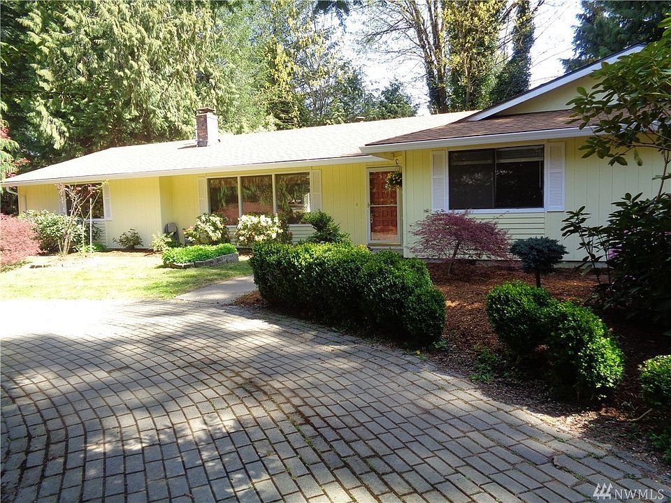 1st image of 3137 Wilderness Dr SE