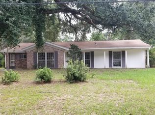 4000 Dogwood St, Beaufort, SC 29906