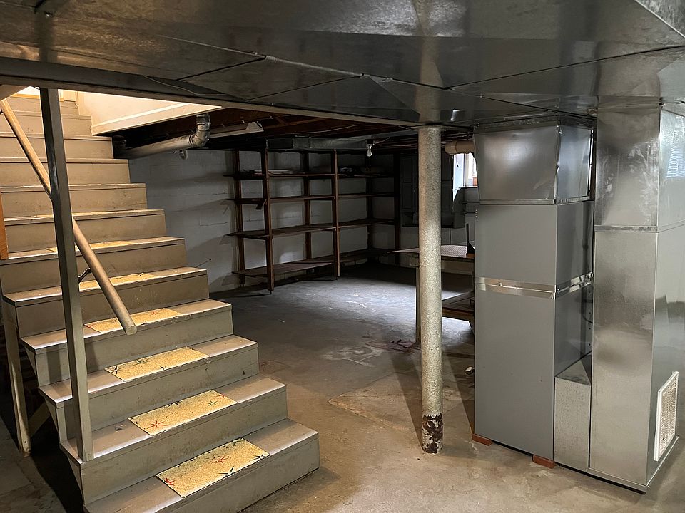 2nd image of 506 25th St