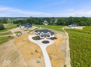16195 Oak Rd, Westfield, IN 46074