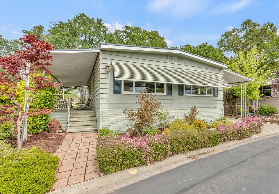 1st image of 125 Leafwood Way