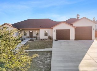 104 Cana Cir, Del Rio, TX 78840