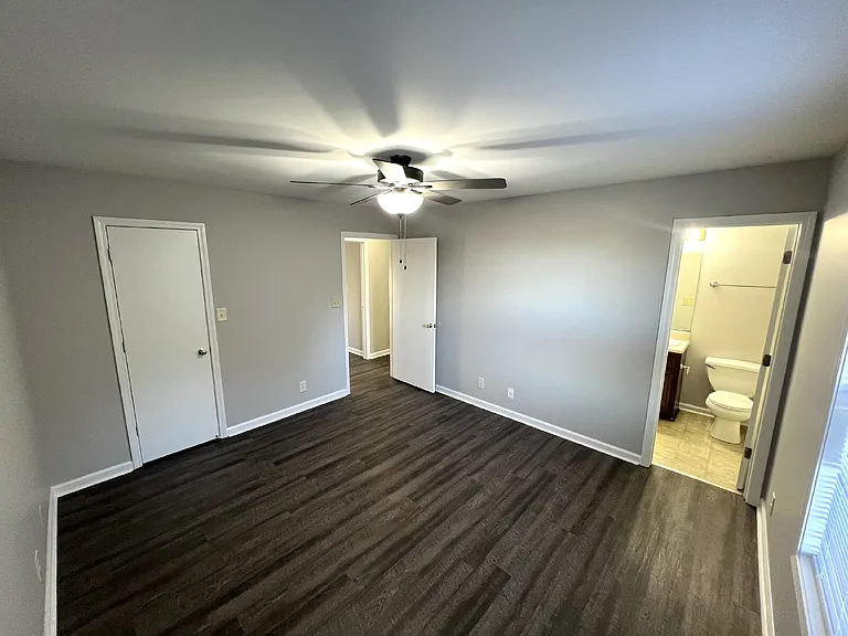 2404 N Ford St — Photo 8