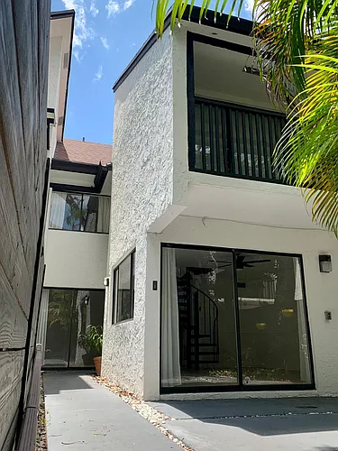 3209 Bird Ave Photo 1