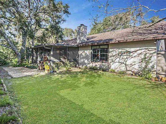 4th image of 21 Deanna Dr