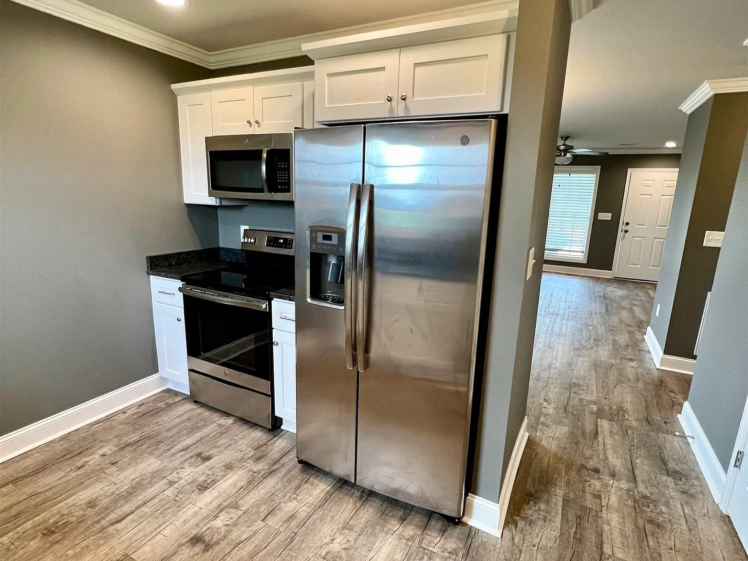 2 bed, 2.0 bath, 1100 sqft, $1,450 — Photo 4