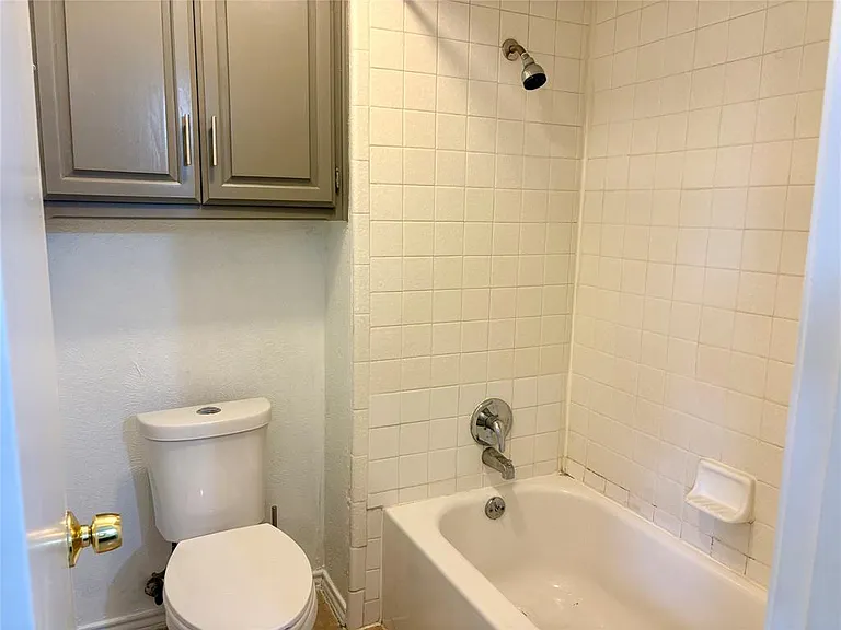 3902 San Mateo Dr — Photo 16