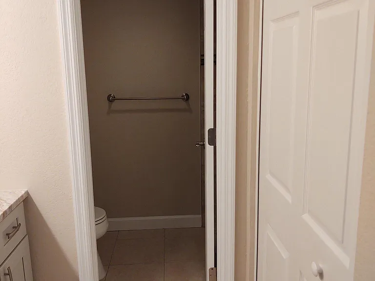 1524 SE Royal Green Cir #Q102 — Photo 18