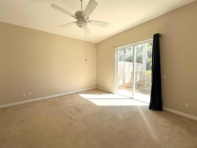 5746 Benevento Dr — Photo 12