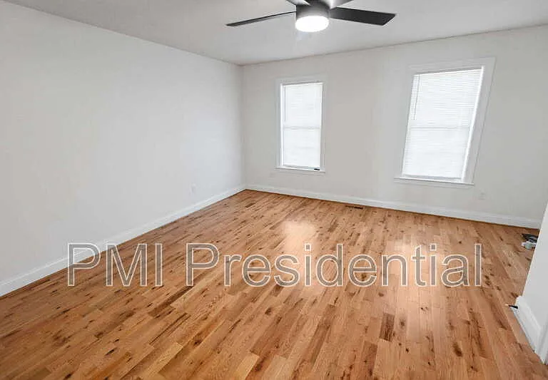 1107 N 27th St — Photo 10