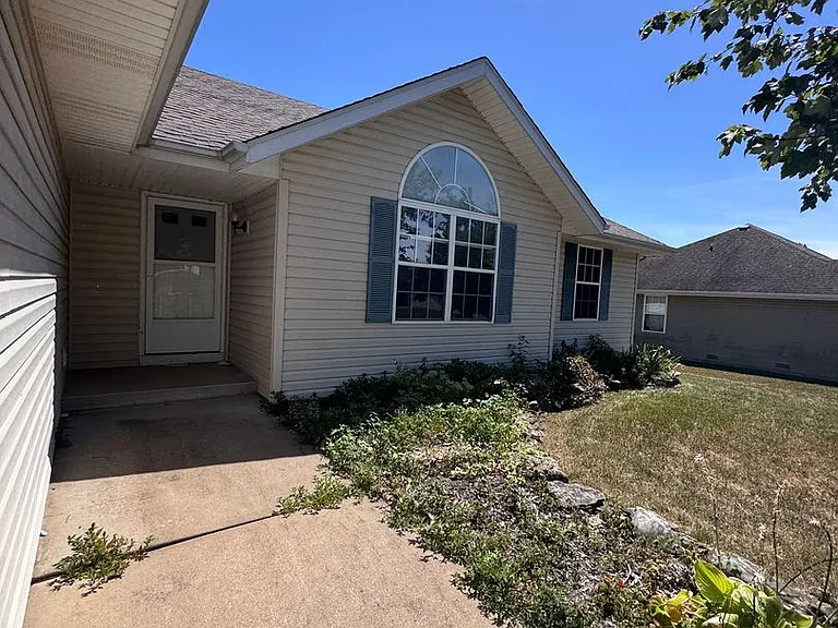 508 N Douglas Dr — Photo 18