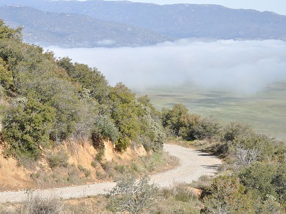 1/4 mile private driveway