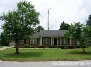 406 Holly Ln, Mauldin, SC 29662