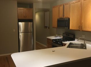 2426 W Taylor St #1, Chicago, IL 60612