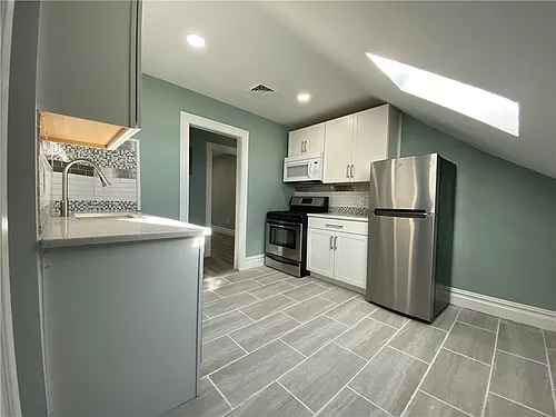 56 Cypress St #3 Photo 1