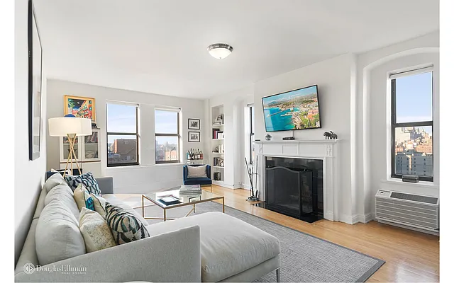 Rented by Douglas Elliman | media 9