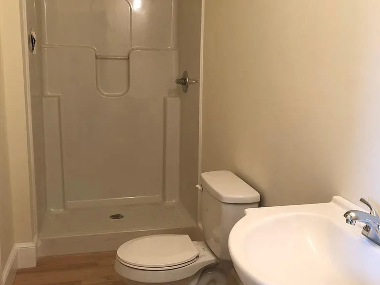 810 Lafayette Blvd #2 — Photo 7