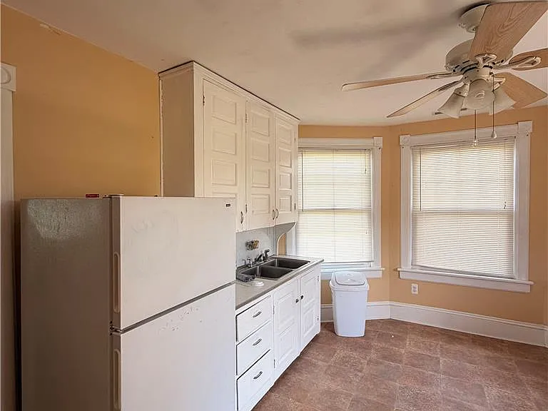 203 Easton Rd — Photo 7