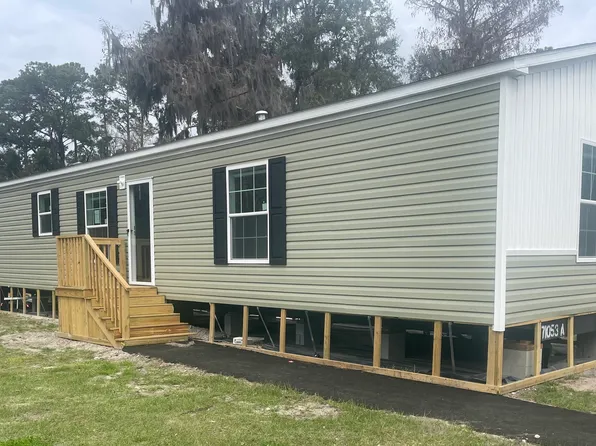 8 Bearden Dr, Brunswick, GA 31520