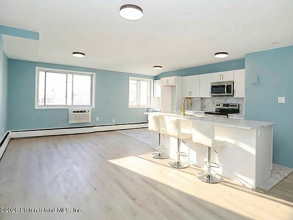 4th image of 19 Gadsen Pl APT 2G