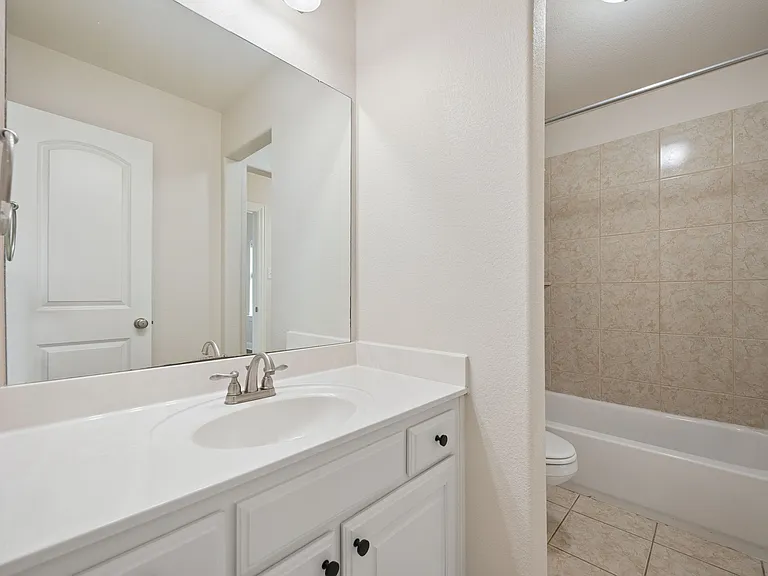 9813 Karlovich Dr — Photo 28
