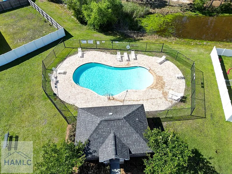 182 Grandview Dr — Photo 37