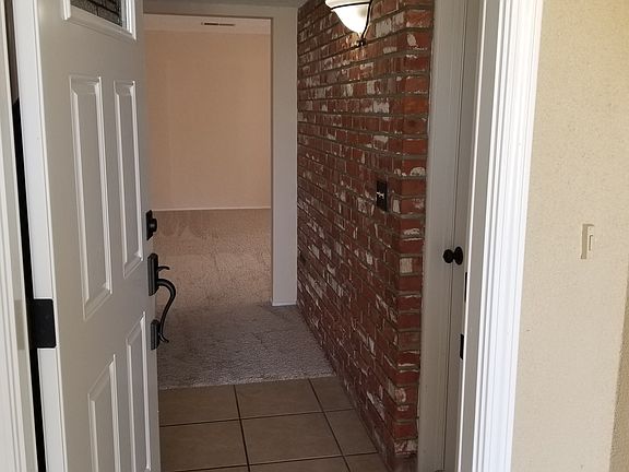 Foyer w/ Great Room beyond