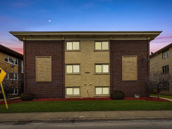 3rd image of 4421 Prescott Ave APT 12