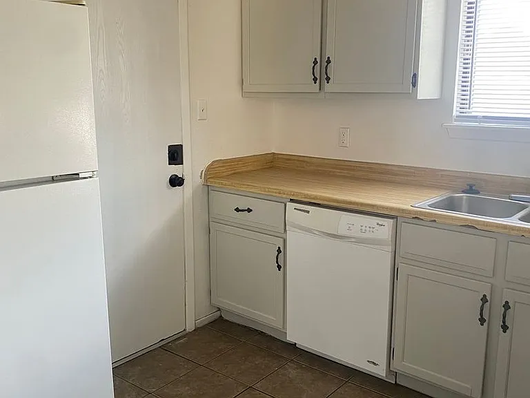 3155 Posada Ct #C — Photo 5