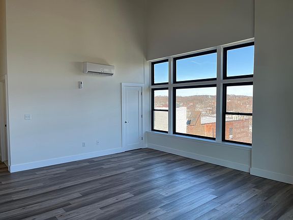 3rd image of 4 Central Ave #408