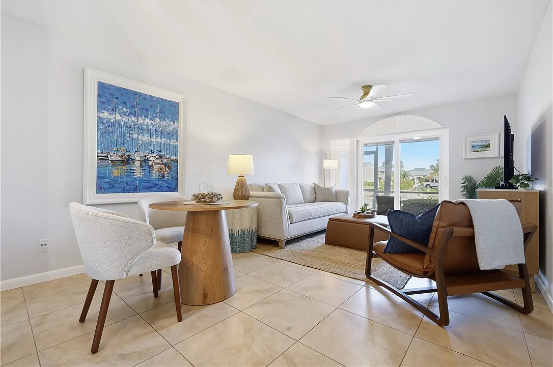 1830 Robalo Dr — Photo 1