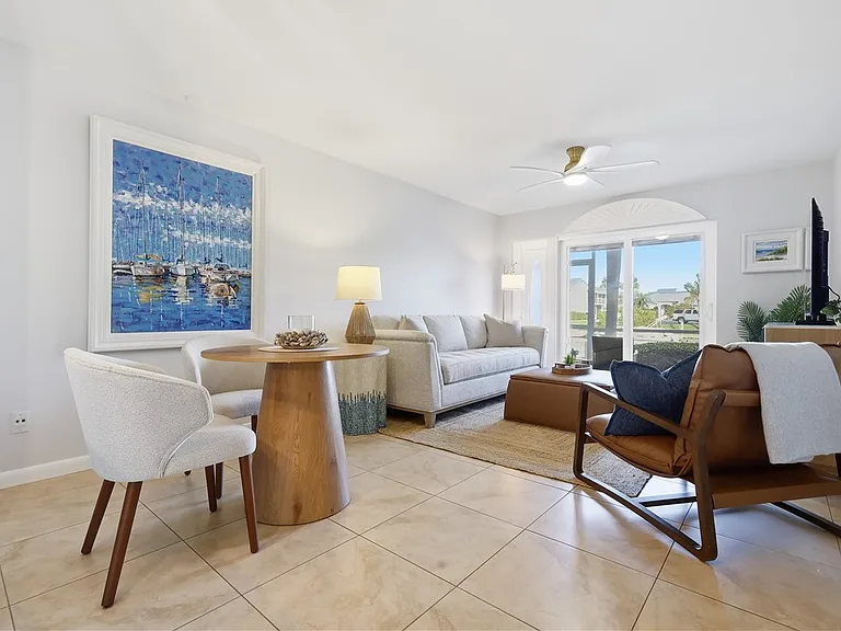 1830 Robalo Dr #B102 — Photo 1