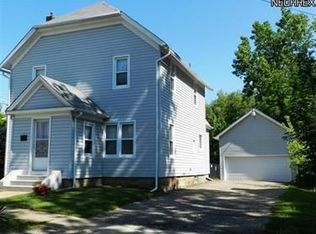 4705 Woodford St, Mantua, OH 44255