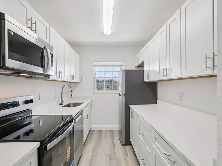 11147 Acme Dr #1 — Photo 7