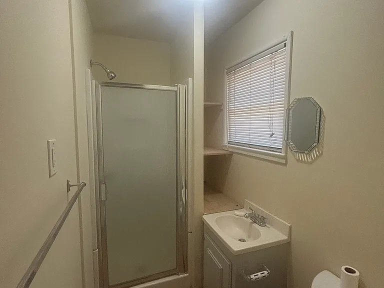 25055 Marion Ridge Dr #9 — Photo 10