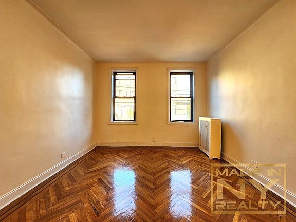 4th image of 25-74 33rd St #D2