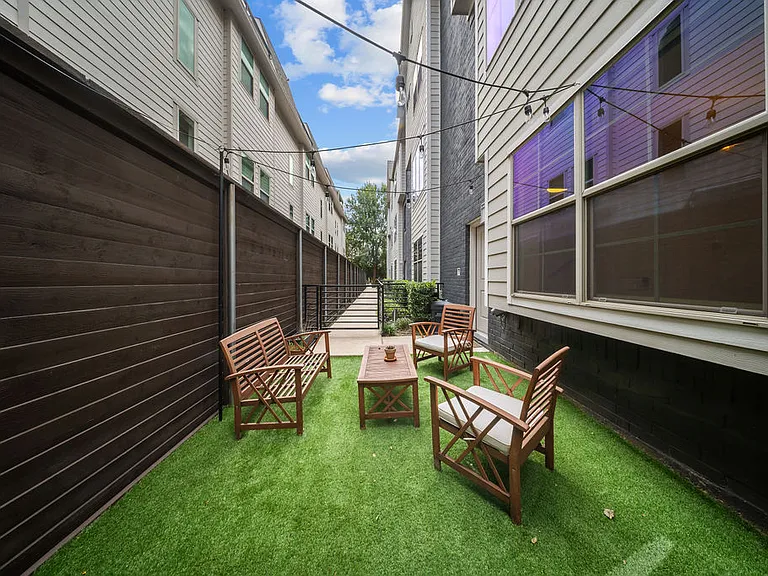 5811 Bryan Pkwy #50 — Photo 34
