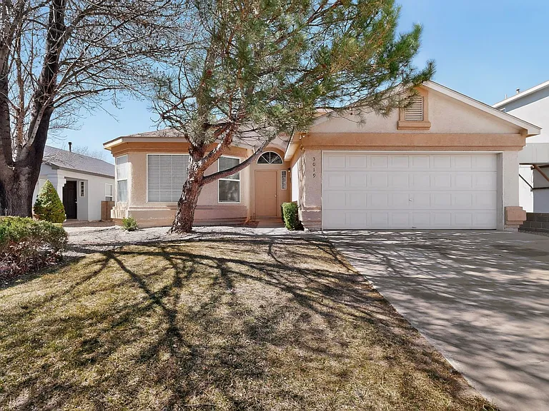 3019 Glorieta Meadows Dr NE — Photo 4