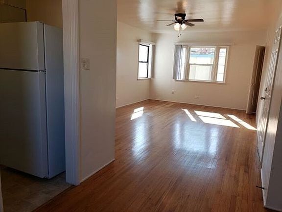 3rd image of 4353 Texas St