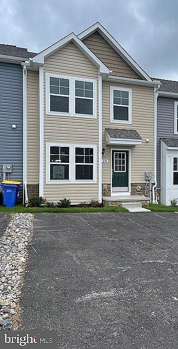 1st image of 231 Homestead Dr