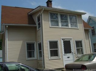 16 Locust St, Meriden, CT 06450