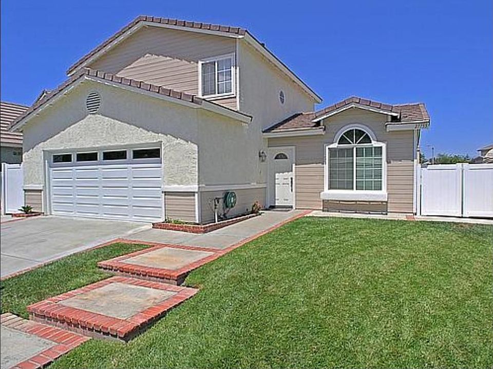 1st image of 27755 Buckskin Dr