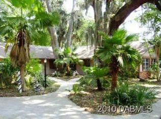 810 Valencia Rd, South Daytona, FL 32119