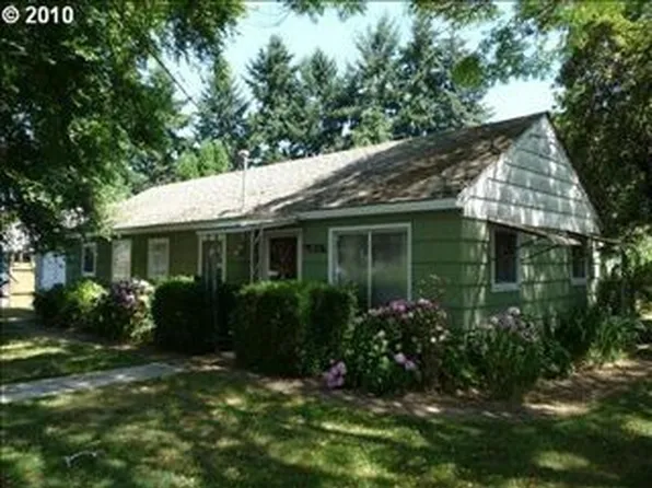 2855 Federal Pl, Eugene, OR 97404
