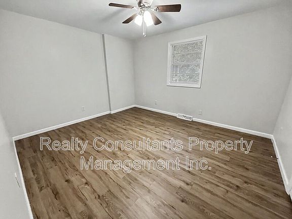 5th image of 1813 Walker Ave APT B