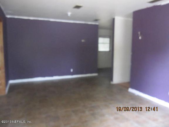 3rd image of 2406 LOURDES Drive W