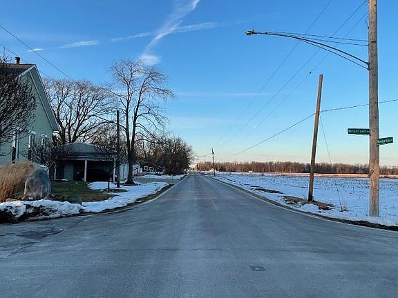 4th image of 8972 Number 9 Rd