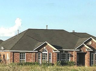 3552 Deer Point Rd, Burton, TX 77835