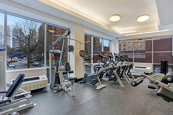 Rented by Red Apple Group | media 14