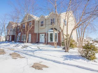 N169W19781 Georgetown Dr, Jackson, WI 53037